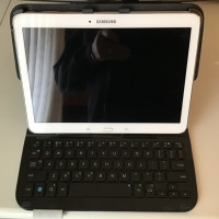 Samsung Galaxy 10.1 inch tab 4 16 GB Tablet