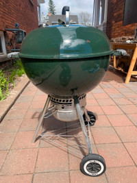 Webber Kettle Grill with Cover.