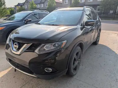 Nissan Rogue SL 2015 AWD SUV Fully Loaded - 2nd Owner. Fully loaded Nissan Rogue 2015. I'm the secon...
