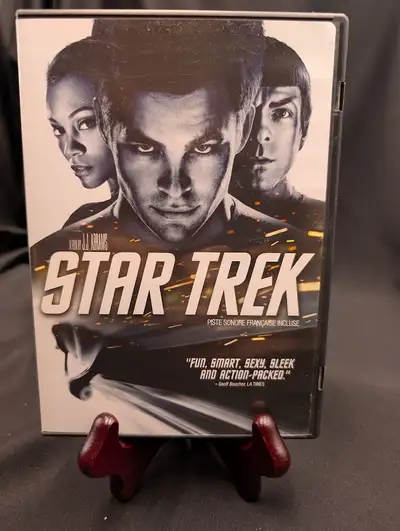 Star Trek DVD 2009 Chris Pine Zachary Quinto Simon Pegg, View more
