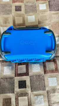 Otterbox water/dirt proof device storage 