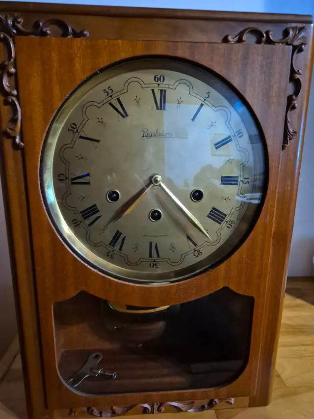 Portuguese reguladora Wall Clock