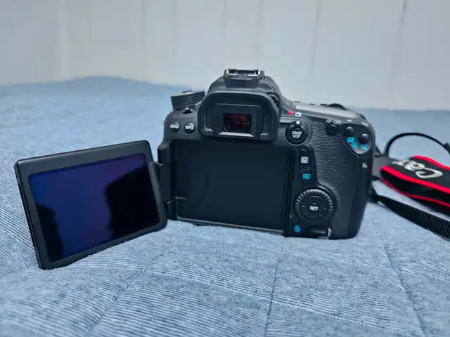 Canon Eos 70D628643606894111213