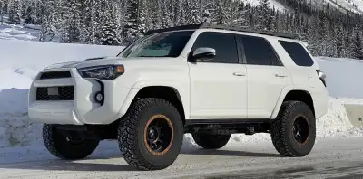 2020 Toyota 4Runner TRD OffRoad Elka Lift SCS Rims 17” Brand new 295/70/17 Yokohama Tires Prisu Roof...