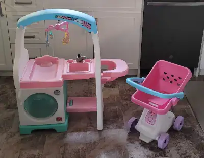 Step 2 Deluxe Nursery Center & Stroller, View more