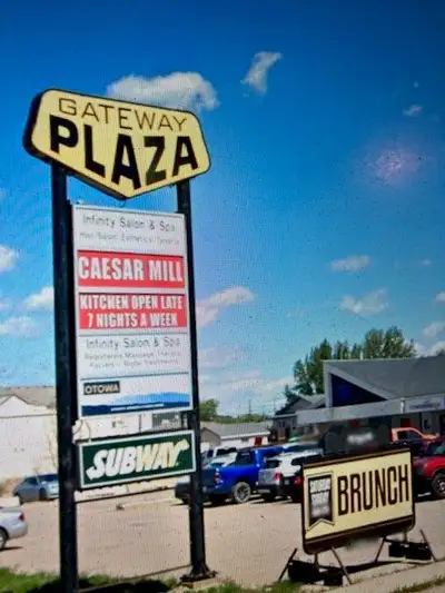 Looking for one of the best locations for your small business in SK? Great exposure? Well establishe...
