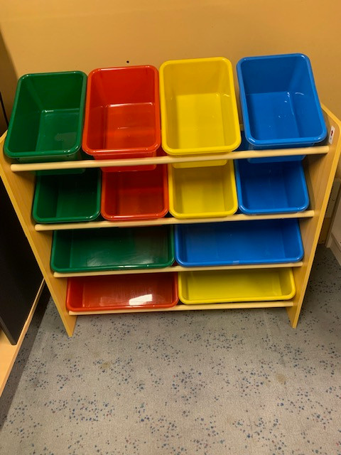 Children's 12-Bin, 4-Colour Storage Racks in Other in St. Catharines - Image 2
