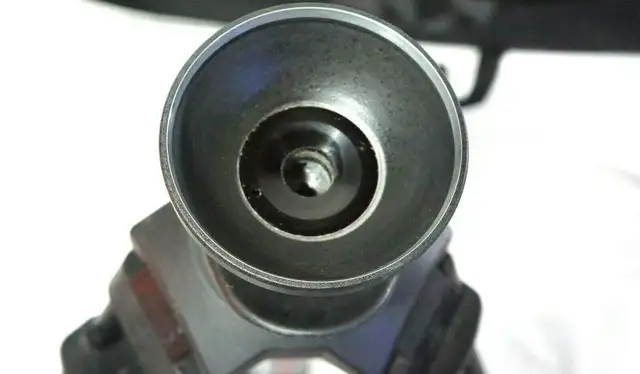 Sachtler HOT POD HP DA ALUMINIUM PNEUMATIC ASSISTANCE AFTER PRO in Cameras & Camcorders in Markham / York Region - Image 6