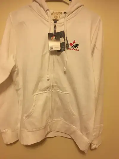 NEW TEAM CANADA HOODIE TAGS ATTACHED, View more