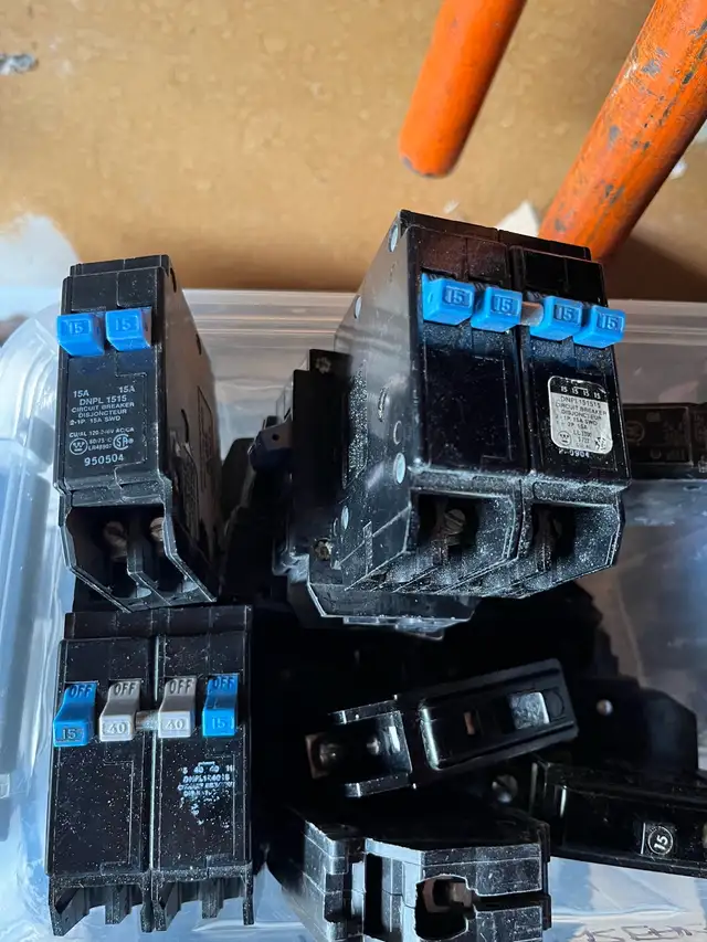 Westinghouse breakers414908171987210240