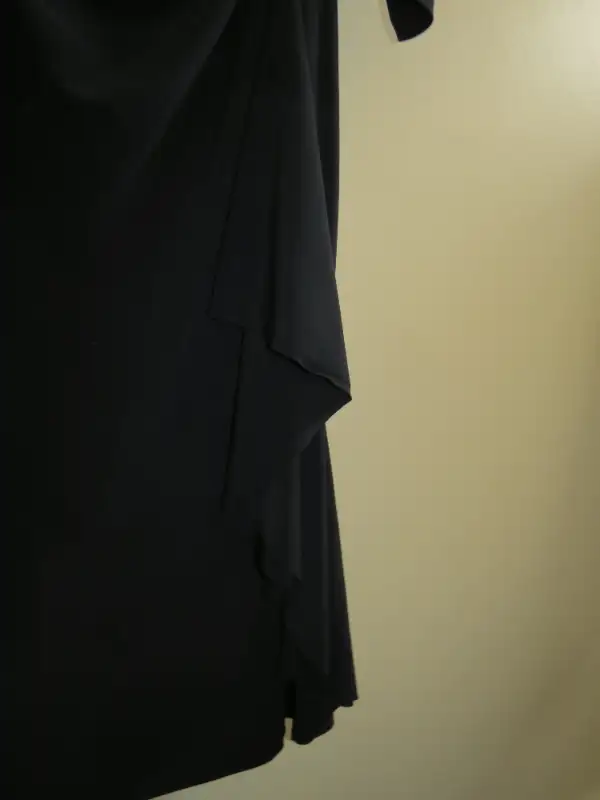 Brand new womens dresses or nearly new. in Women's - Dresses & Skirts in Vernon - Image 6
