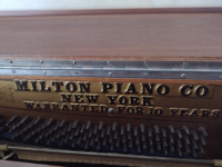 Piano Milton 1908