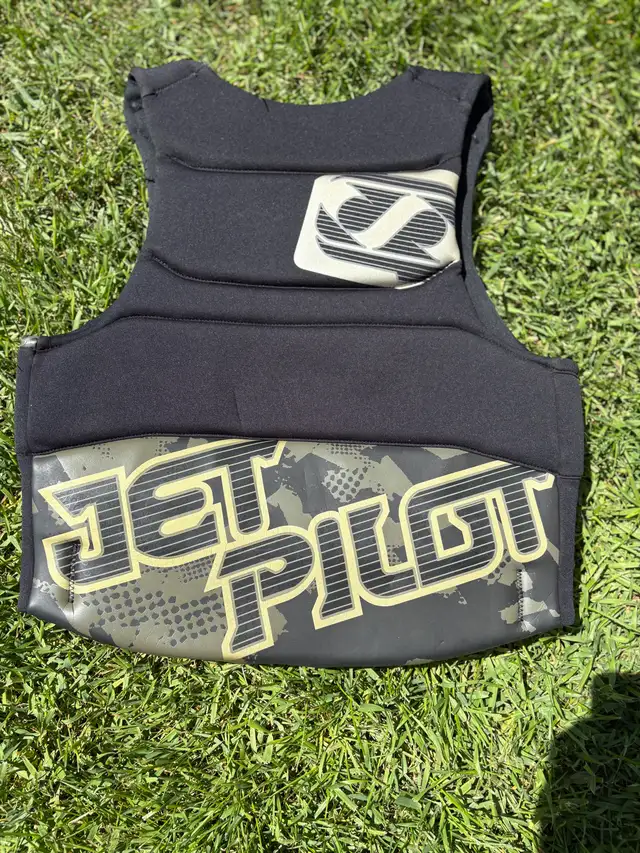 Jet Pilot men’s competition vest life jacket in Water Sports in Edmonton - Image 3