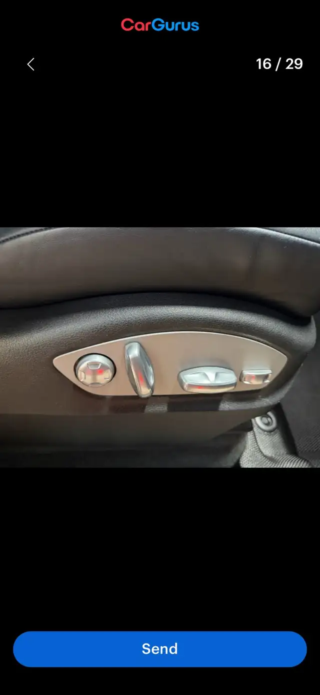 2017 Porsche Macan558375763108833283