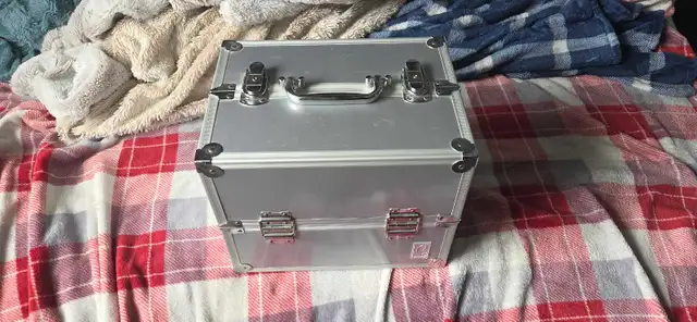 Makeup Case575137380052520961