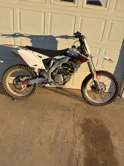 2008 Rmz 450. It’s been great, haven’t had to do much more than oil changes regularly. Tires have on...