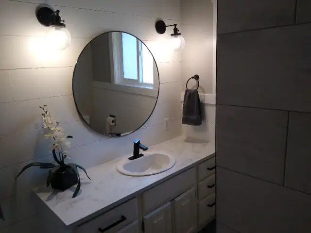 2BDR+Office Furnished Main Floor -Castlegar in Long Term Rentals in Nelson - Image 5