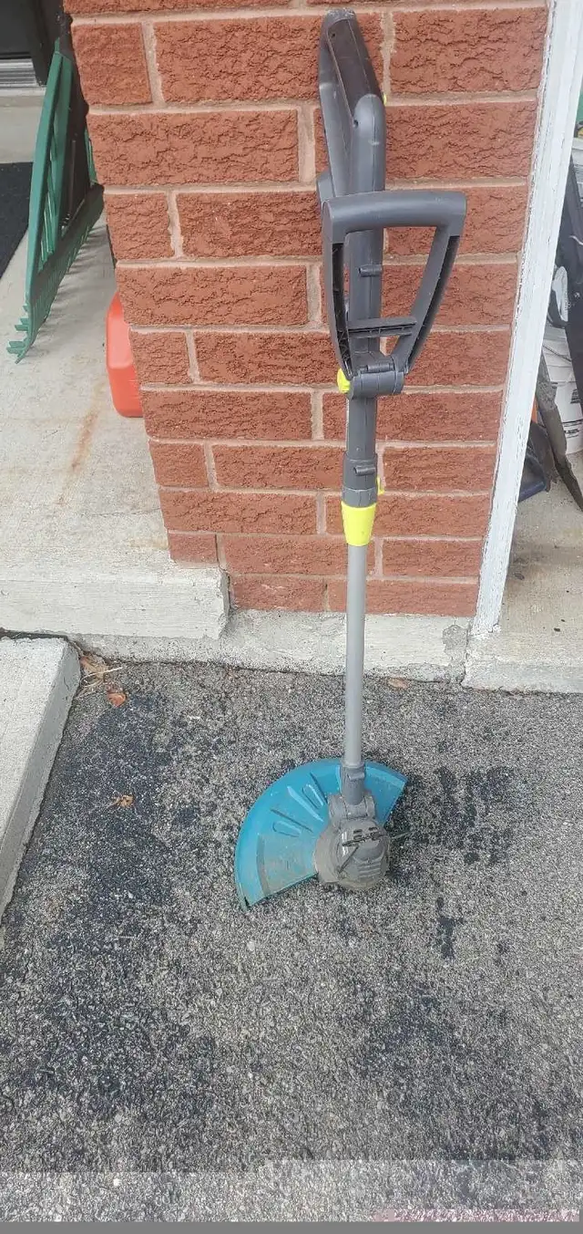Various Weed trimmers in Lawnmowers & Leaf Blowers in City of Toronto - Image 8