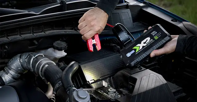 Boost Jump start Emergency battery car truck SUV Sherwood Park in Lawnmowers & Leaf Blowers in Strathcona County - Image 2