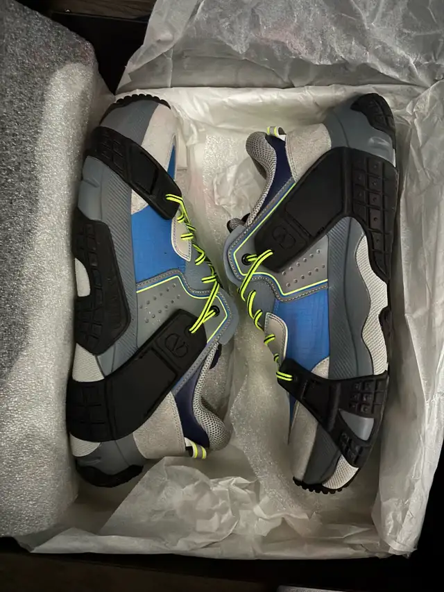 Valentino VLTN Wod 'Blue' in Men's Shoes in City of Toronto - Image 3