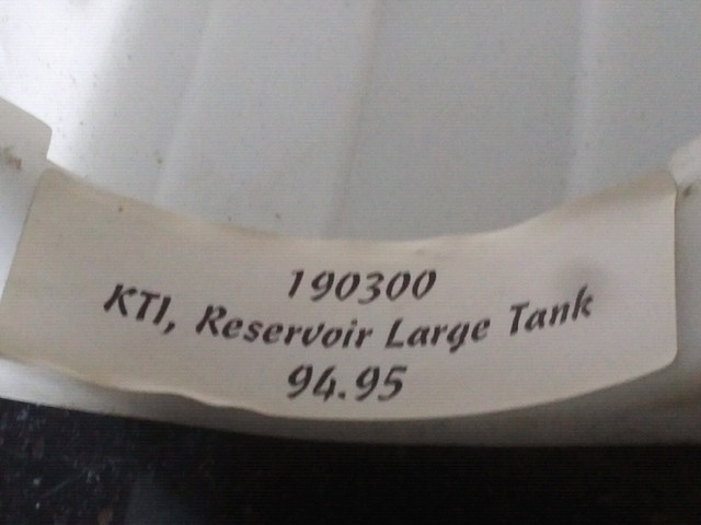 1.6 L & 1L Liter Power Unit Reservoir Tank hoist hydraulic in Power Tools in Saskatoon - Image 4