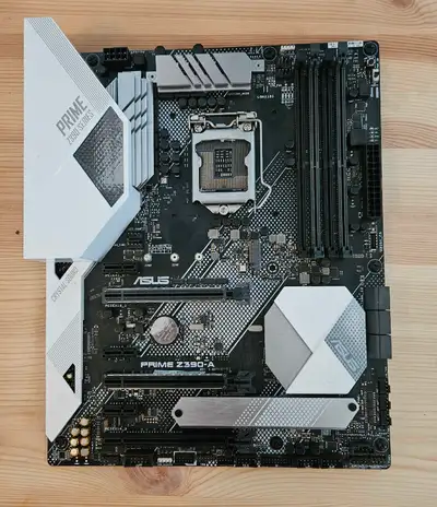 Used motherboard board in a good condition