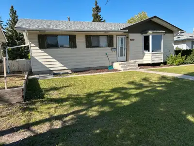 Two bedroom suite for rent in Southwood (SW)