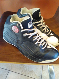Jordan sneakers like new 