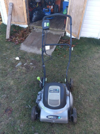 !! ELECTRIC MOWER WORKS GREAT !!