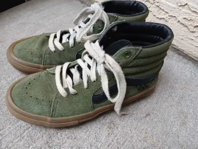 Vans Shoes Youth/Men Size 4.5, View more