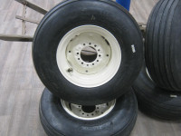 9.5L15 or 11L15 Implement tire on rim