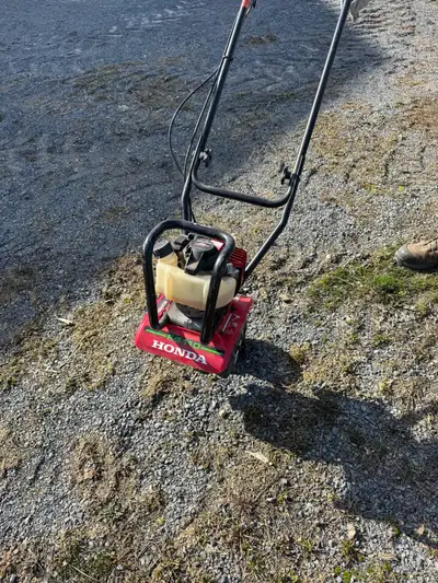 Honda mini tiller FG110, View more