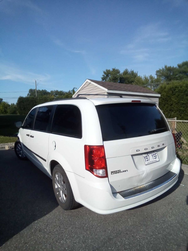 Grand Caravan great condition — photo 4