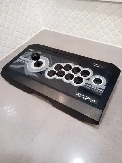Fighting stick - PS3/PS4/PS5(?)/PC, View more