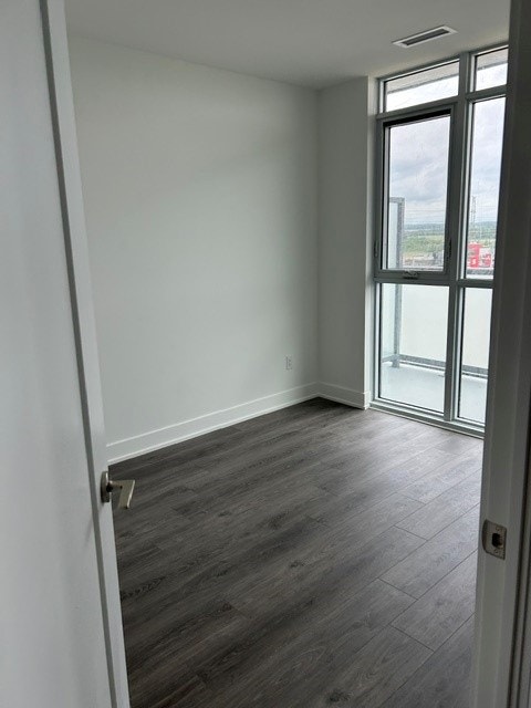 CONDO FOR RENT! Oshawa UC Tower 3 5