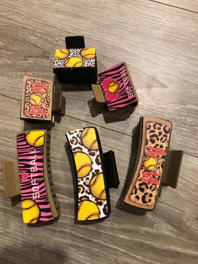 Brand new  Hair Clips mom mama, View more