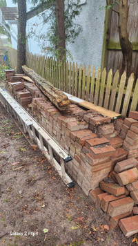  refurbished bricks
