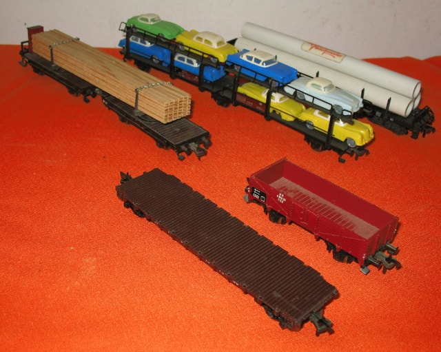 HO Scale Train Fleischmann 5 Freight Cars M. Western Germany