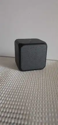 SONY SRS11 Ultra portable Bluetooth speaker