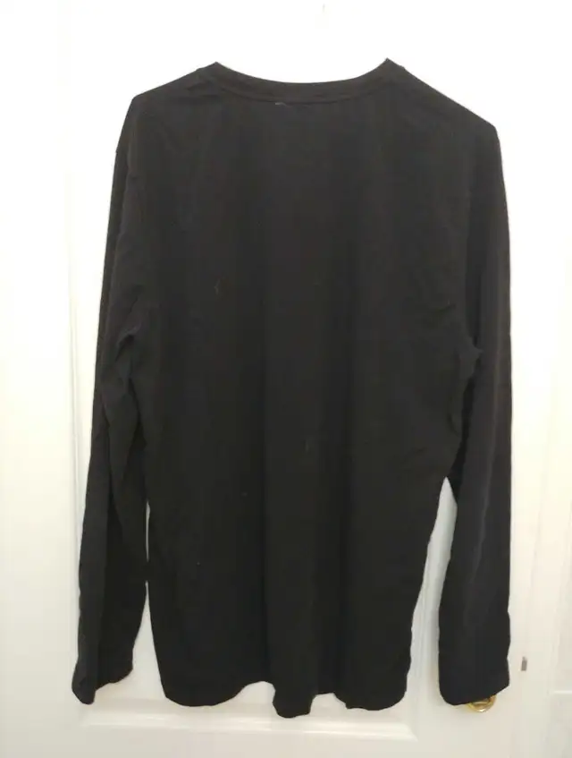 Givenchy Crewneck Sweater in Men's in Mississauga / Peel Region - Image 3