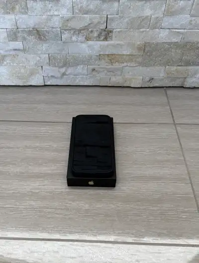 Gold iPhone 13 Pro Max 128GB Unlocked – Mint, View more