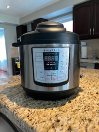 Instant Pot pressure cooker, 8 quart