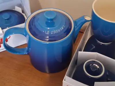 Le Creuset Tea Set, View more