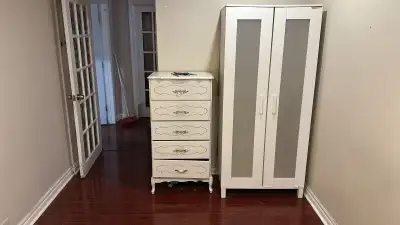 ~~~~~~~~~ AVAILABE IMMEDIATELY ~~~~~~~~~~ Private Room for Rent Near Kipling-Rexdale near all amenit...