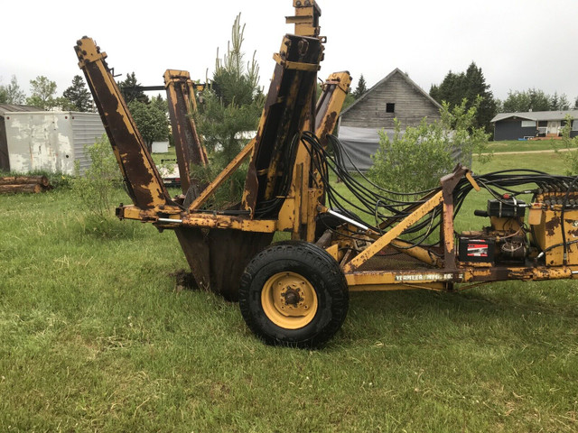 Trailer tree spade for rent  in Other in St. Albert - Image 3