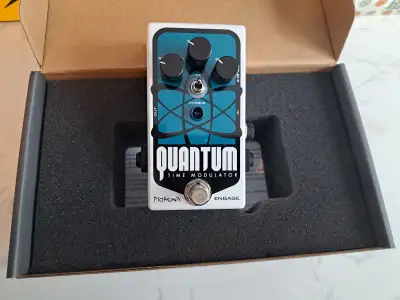 Pigtronix Quantum Time Modulator W/Box+Pow Supply!FREE SHIPPING!, View more