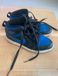 Kid shoe Size 13c, Jordan 1s, royal blue