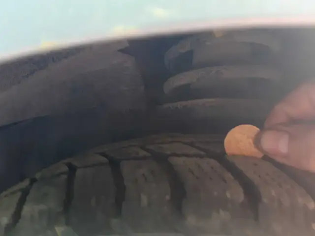 215/65r16 snow tires in Tires & Rims in Belleville - Image 5