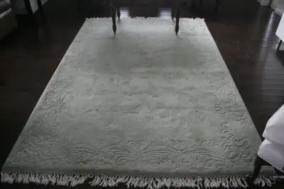 Luxurious - 8' x 5'  Thick, heavy, wool rug!!, View more