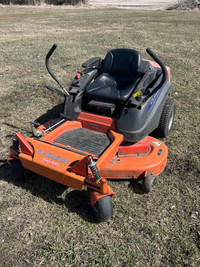 Simplicity zero turn lawn mower